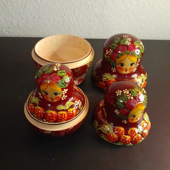 VTG Handpainted Russian Matryoshka Nesting Dolls Set of 8 - Picture 3 of 10